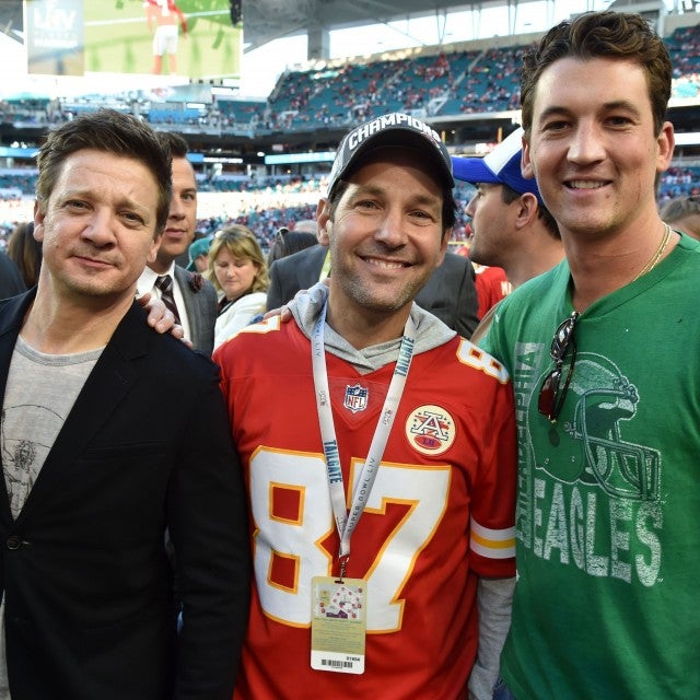 Jeremy Renner, Paul Rudd and Miles Teller at Super Bowl LIV 