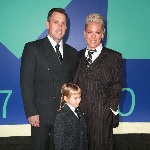 Pink, Carey Hart and Willow Hart at 2017 VMAs